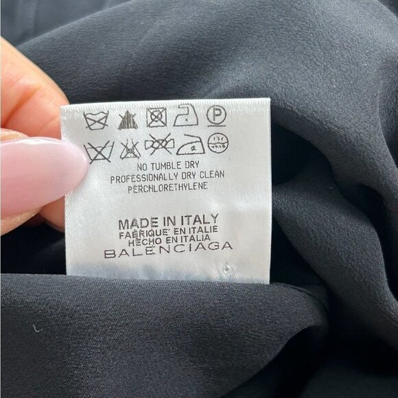 Balenciaga Black 2008 Short Sleeve V-neck Shift Mini Dress - Picture 10 of 14